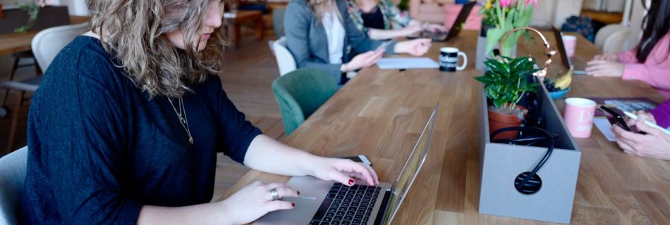 Transformando Ideias em Produtos: Um Guia para Empreendedores